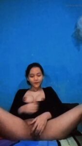 Abg Toket Montok Colmek Memeknya Banjir 