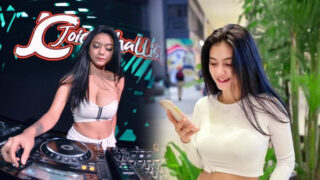 Dj Joice Challista Eksib di Cafe Dengan Temannya